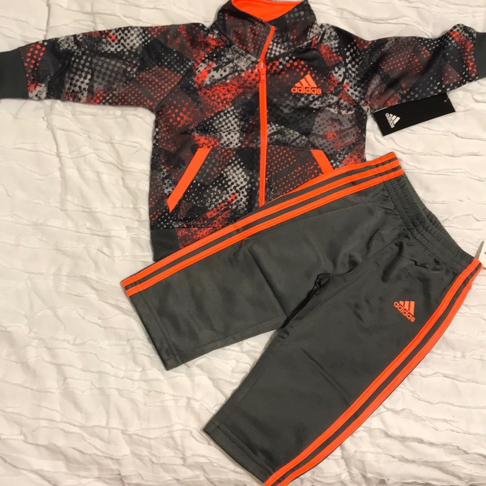 Adidas 2 piece set!